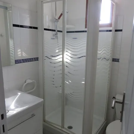 Petit Coin De Paradis Dans Residence Avec Piscine Vias Exterior foto