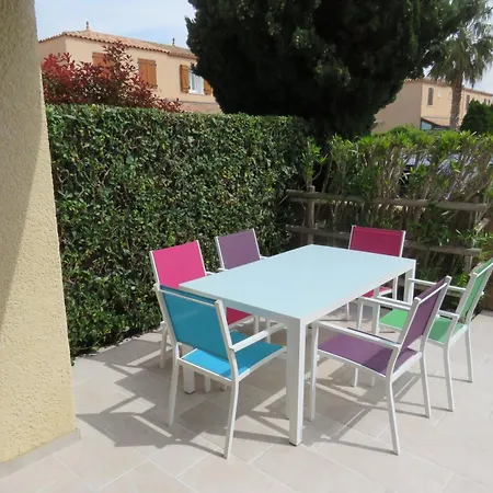 Petit Coin De Paradis Dans Residence Avec Piscine Vias Exterior foto