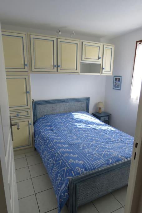 Holiday home Petit Coin De Paradis Dans Avec Piscine *