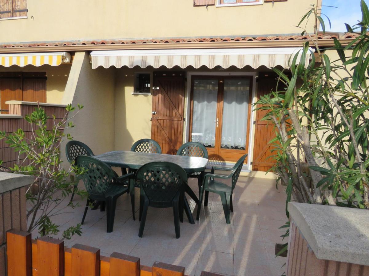 Petit Coin De Paradis Dans Avec Piscine Holiday home *